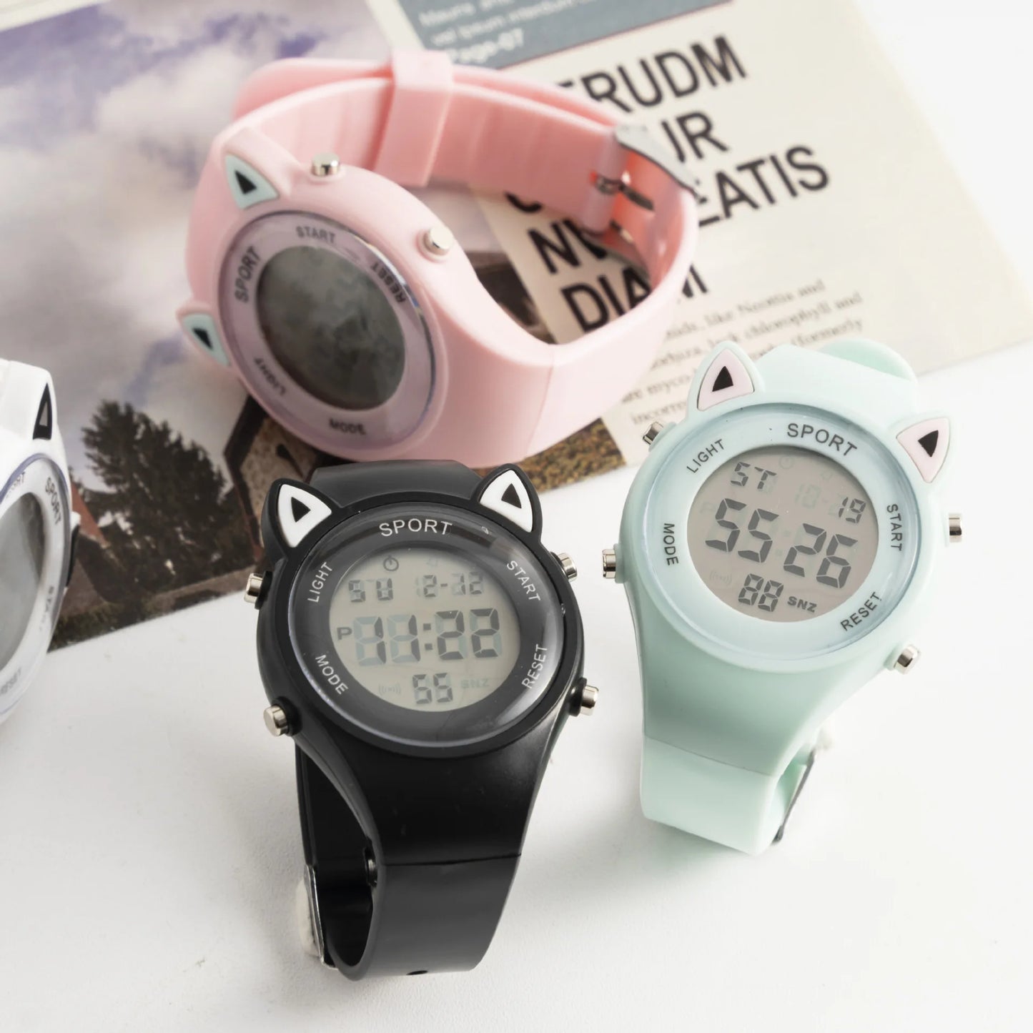 Children's Student Watches Simple And Fashionable Electronic Watches For Male And Female Middle School Students